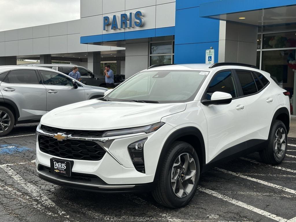 new 2025 Chevrolet Trax car, priced at $24,343
