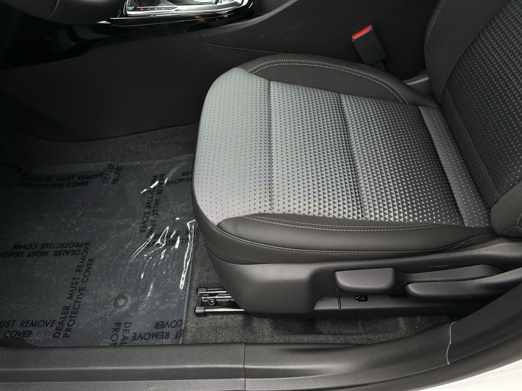 new 2025 Chevrolet Trax car, priced at $24,343