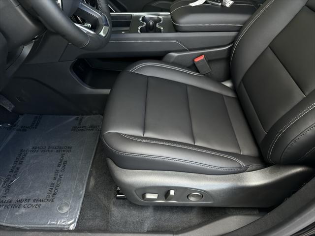 new 2025 GMC Acadia car, priced at $45,382