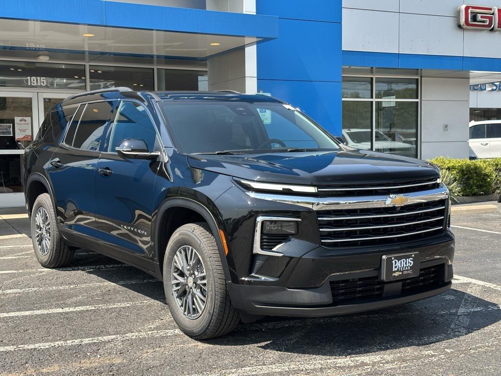 new 2026 Chevrolet Traverse car, priced at $38,999