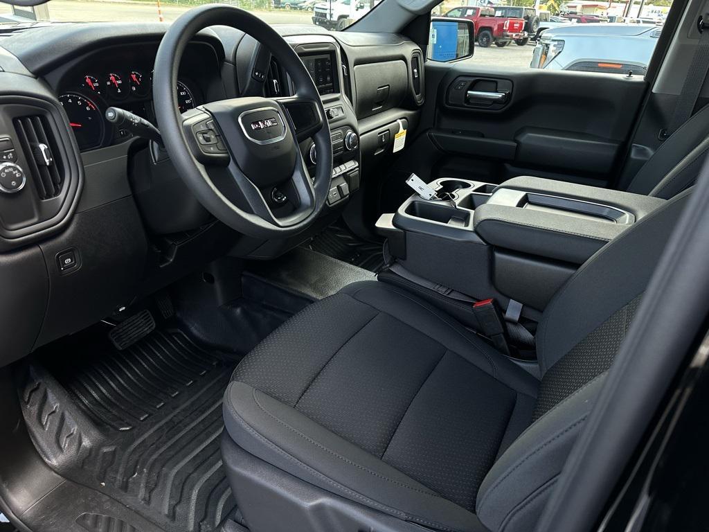 new 2026 GMC Sierra 1500 car, priced at $40,640