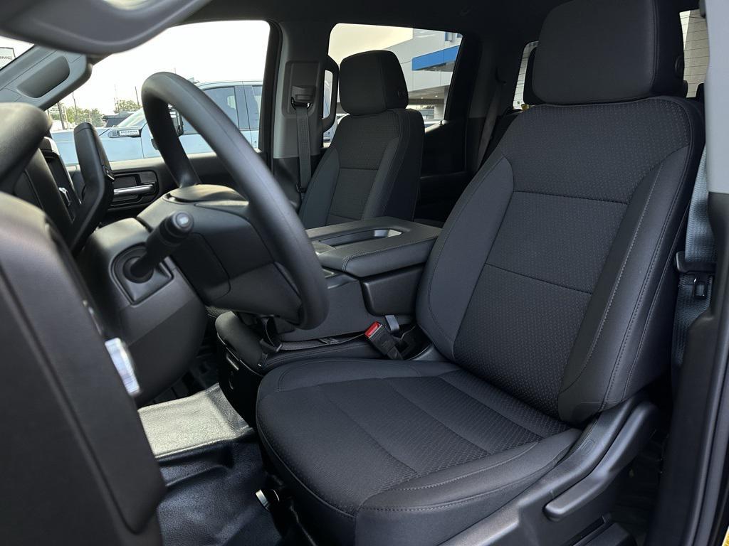 new 2026 GMC Sierra 1500 car, priced at $40,640