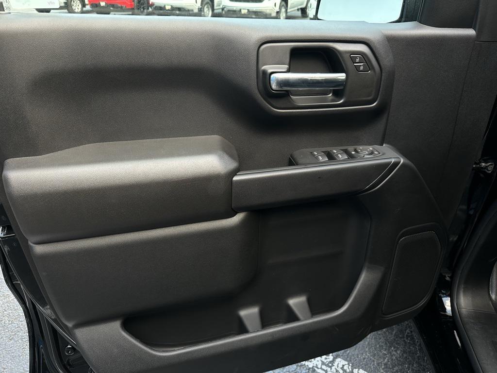 new 2026 GMC Sierra 1500 car, priced at $40,640