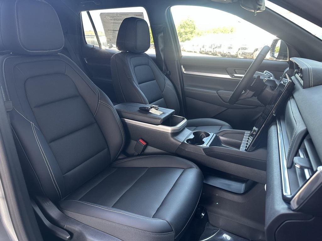 new 2026 GMC Terrain car, priced at $35,317