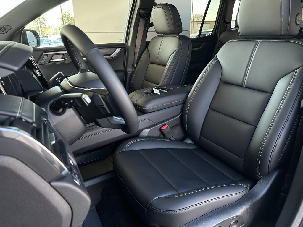 new 2026 GMC Acadia car, priced at $51,360
