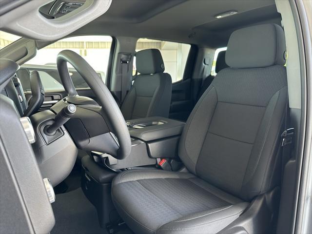 new 2025 GMC Sierra 1500 car, priced at $43,201