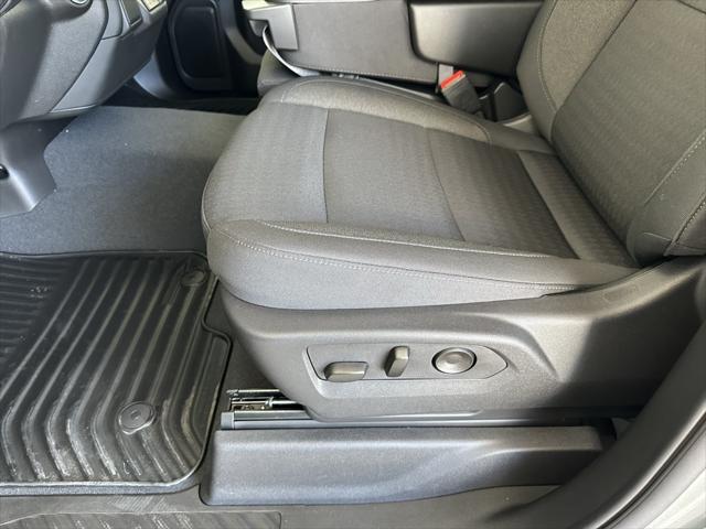 new 2025 GMC Sierra 1500 car, priced at $43,201