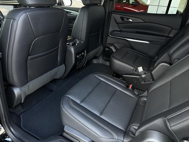 new 2025 Chevrolet Traverse car, priced at $45,269