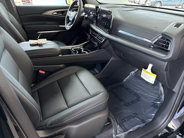 new 2025 Chevrolet Traverse car, priced at $45,269