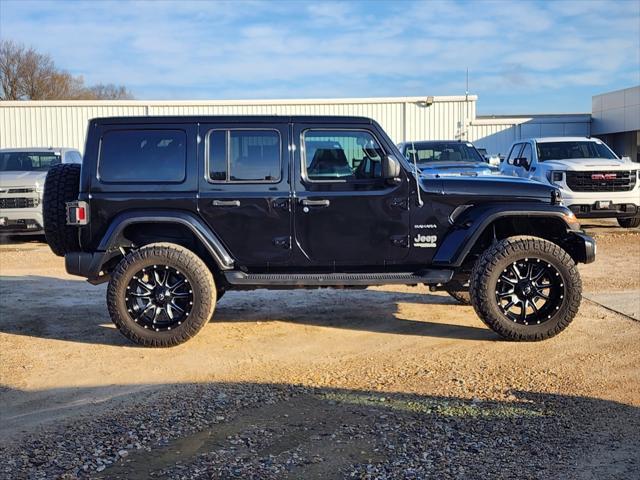 used 2018 Jeep Wrangler Unlimited car, priced at $27,426