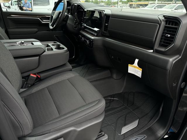 new 2025 Chevrolet Silverado 1500 car, priced at $47,365