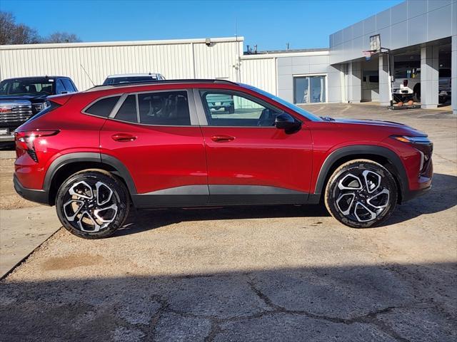 new 2025 Chevrolet Trax car, priced at $25,600