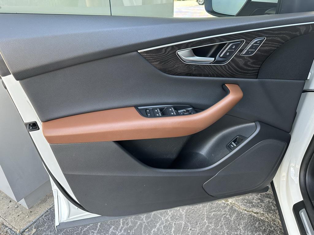 used 2021 Audi Q8 car, priced at $38,641