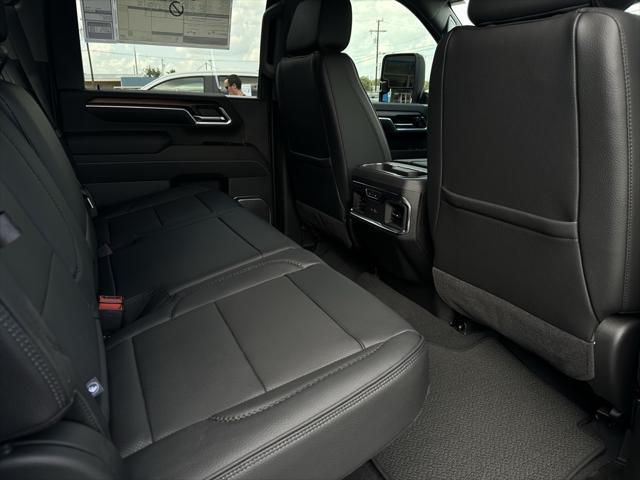 new 2025 GMC Sierra 2500 car, priced at $86,655