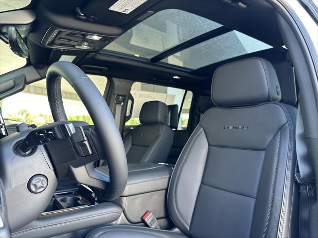 new 2025 GMC Yukon XL car, priced at $87,998