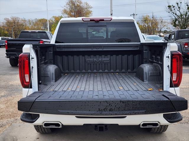 new 2025 GMC Sierra 1500 car, priced at $68,861