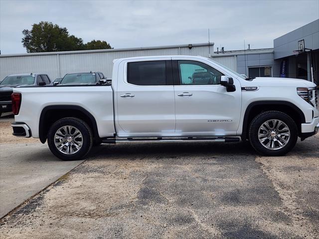 new 2025 GMC Sierra 1500 car, priced at $68,861