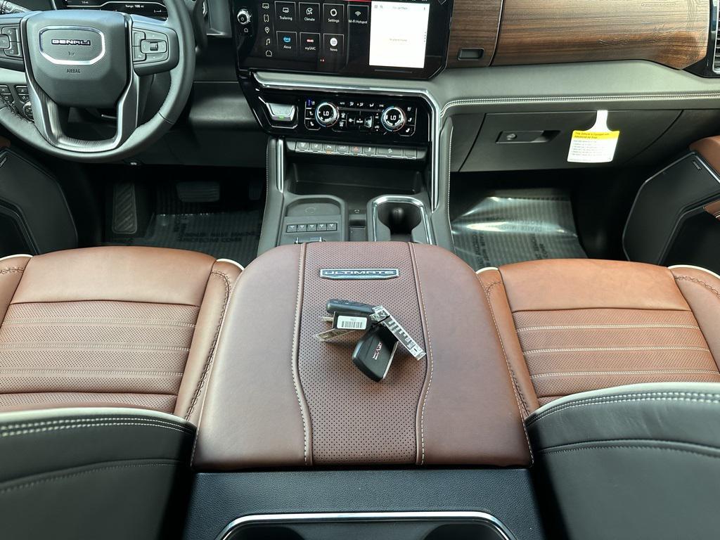 new 2025 GMC Sierra 2500 car, priced at $87,296