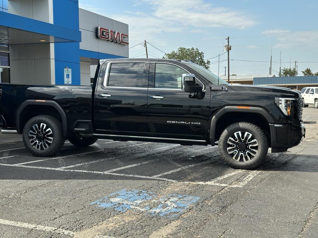 new 2025 GMC Sierra 2500 car, priced at $88,266