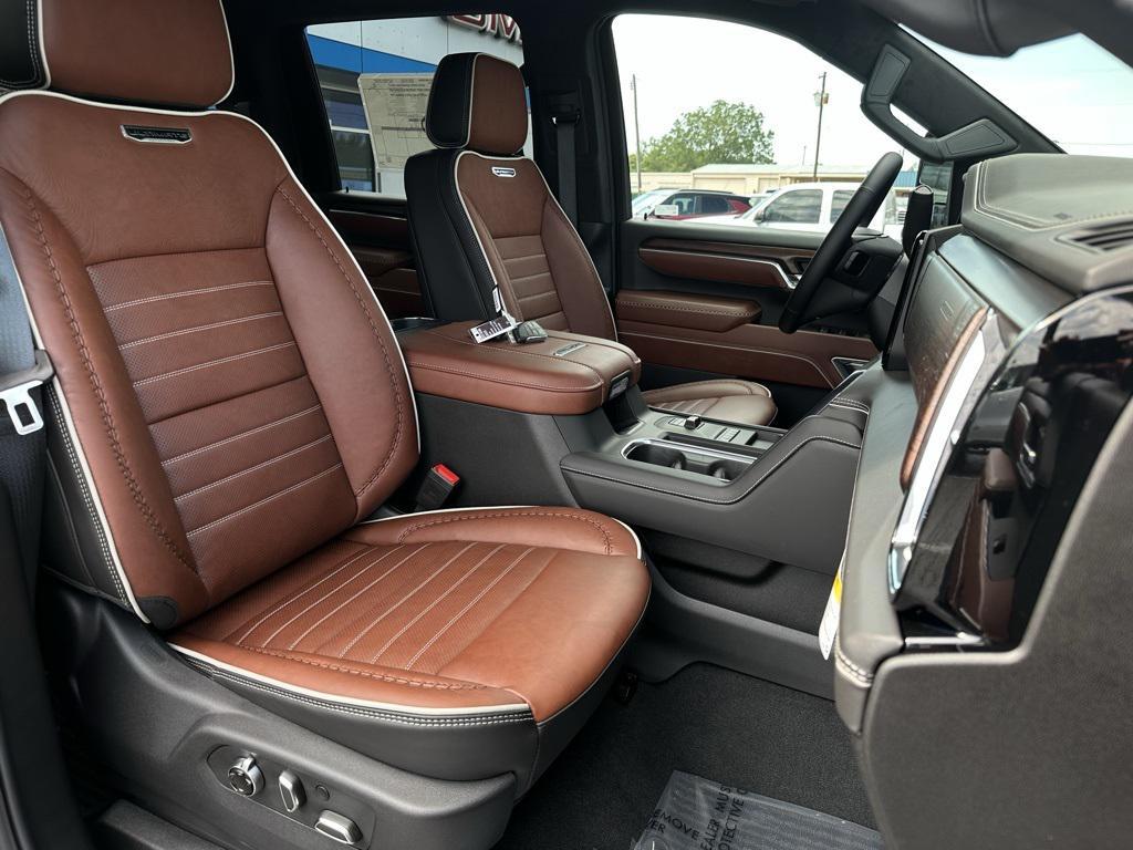 new 2025 GMC Sierra 2500 car, priced at $87,296