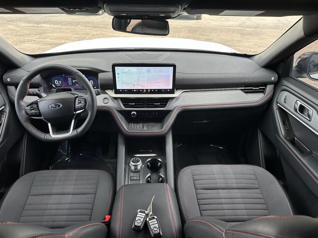 used 2025 Ford Explorer car, priced at $43,198
