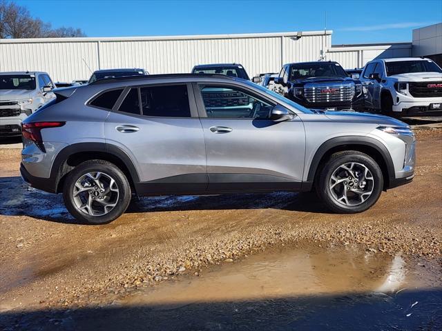 new 2025 Chevrolet Trax car, priced at $23,740