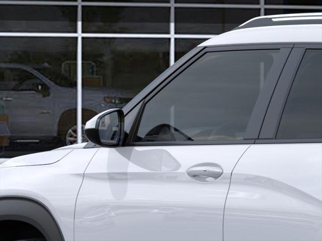 new 2025 Chevrolet TrailBlazer car, priced at $27,475