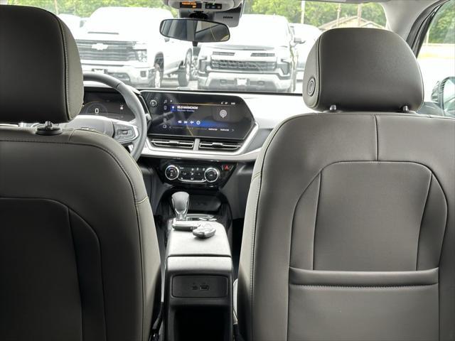 used 2025 Chevrolet Trax car, priced at $27,944