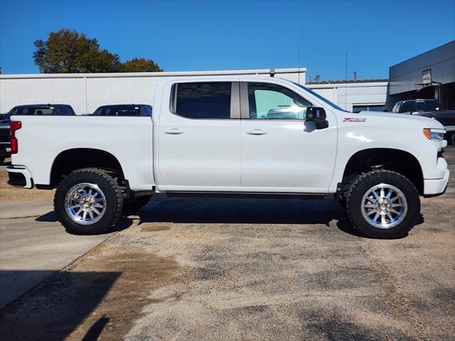 used 2024 Chevrolet Silverado 1500 car, priced at $50,299