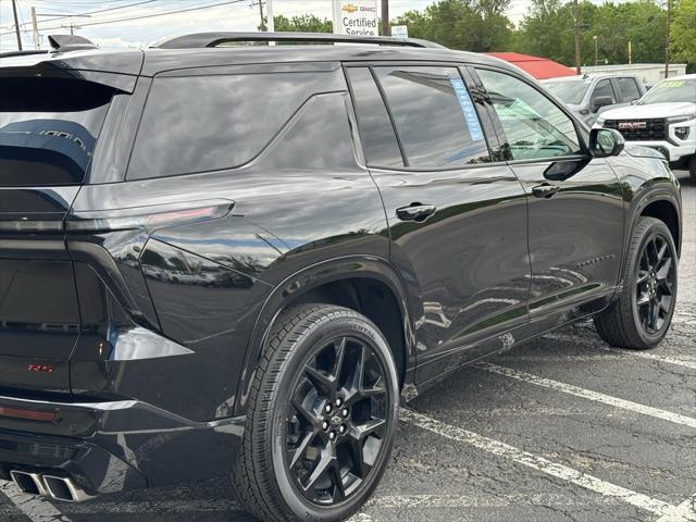 used 2024 Chevrolet Traverse car, priced at $54,358