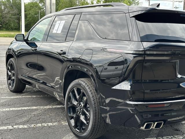 used 2024 Chevrolet Traverse car, priced at $54,358