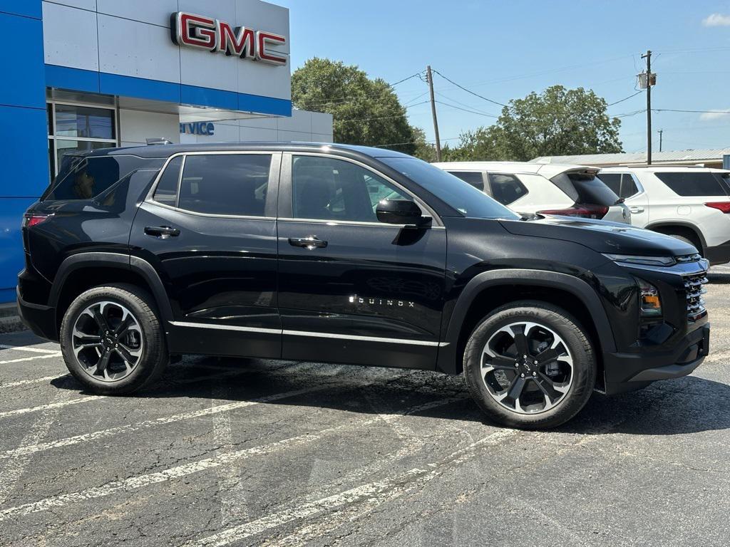 new 2026 Chevrolet Equinox car, priced at $32,756