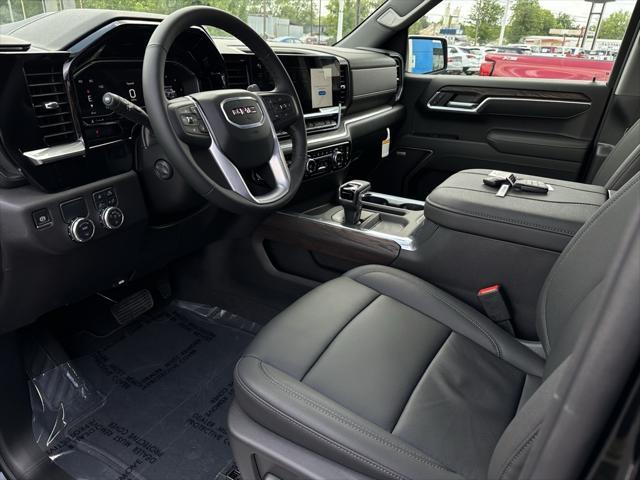 new 2025 GMC Sierra 1500 car, priced at $53,709