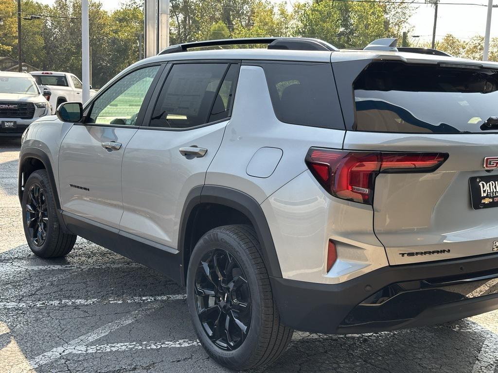 new 2026 GMC Terrain car, priced at $30,168