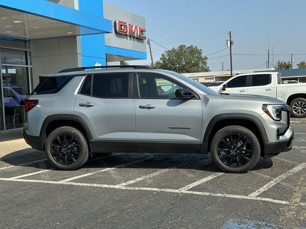 new 2026 GMC Terrain car, priced at $30,168