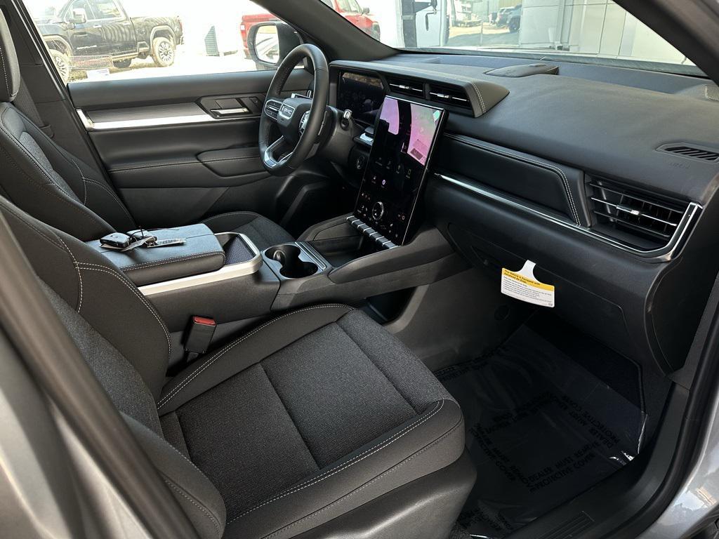 new 2026 GMC Terrain car, priced at $30,168
