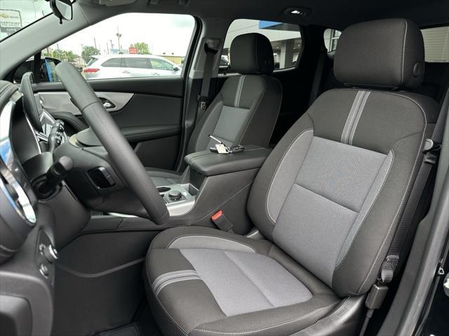 new 2025 Chevrolet Blazer car, priced at $35,370