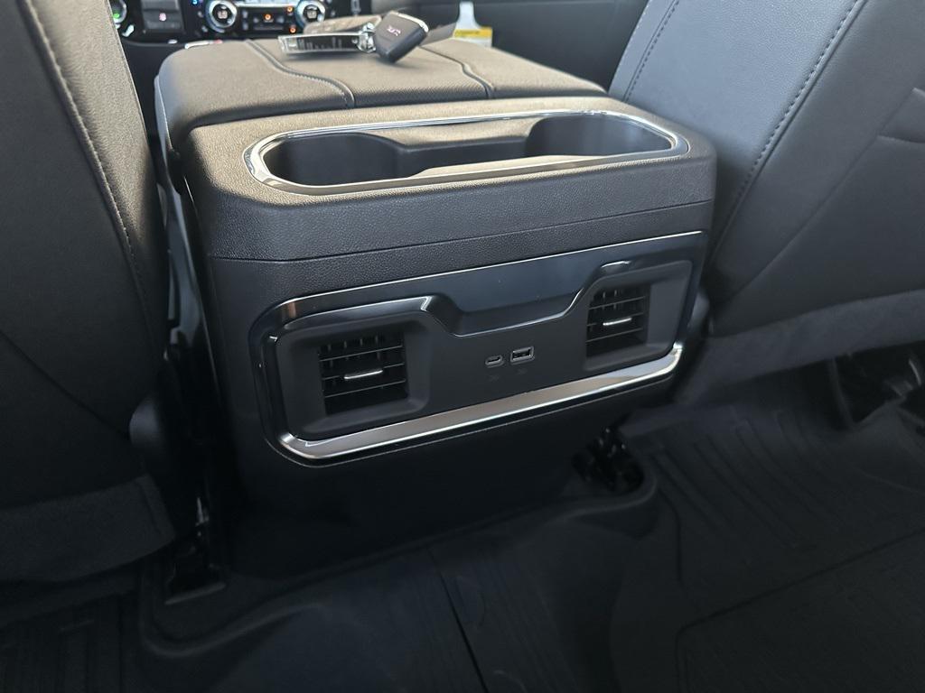 new 2025 GMC Sierra 1500 car, priced at $54,901
