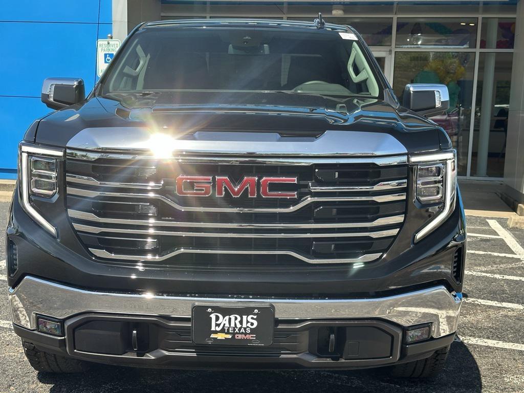 new 2025 GMC Sierra 1500 car, priced at $54,901