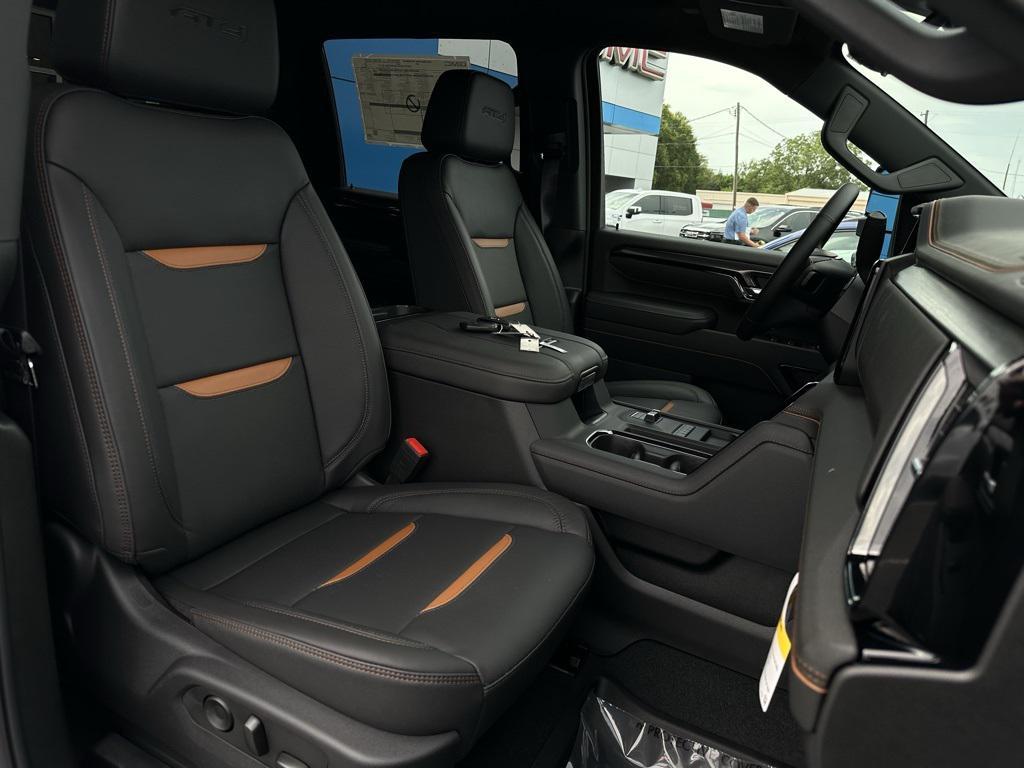 new 2025 GMC Sierra 2500 car, priced at $83,140