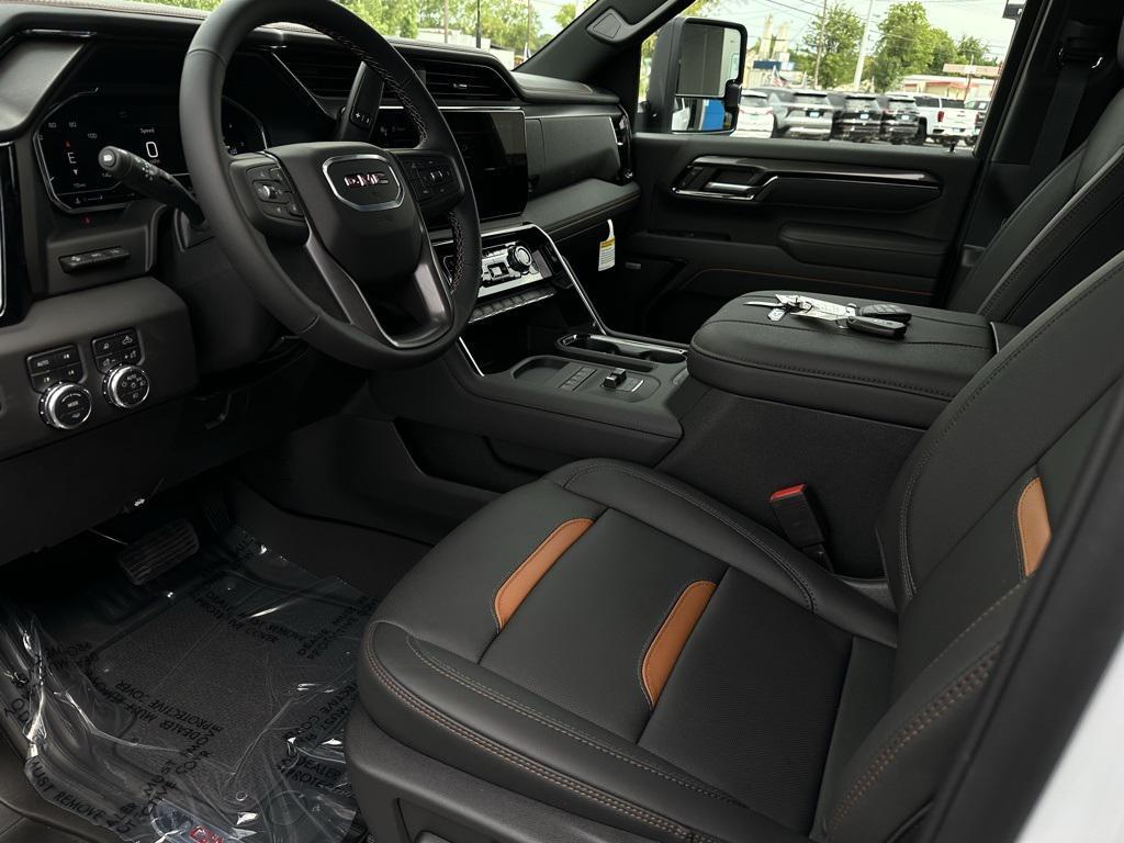 new 2025 GMC Sierra 2500 car, priced at $83,140