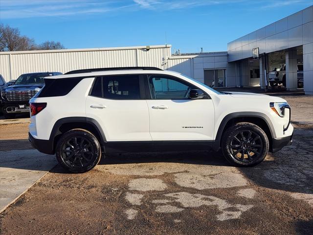 new 2025 GMC Terrain car, priced at $32,582