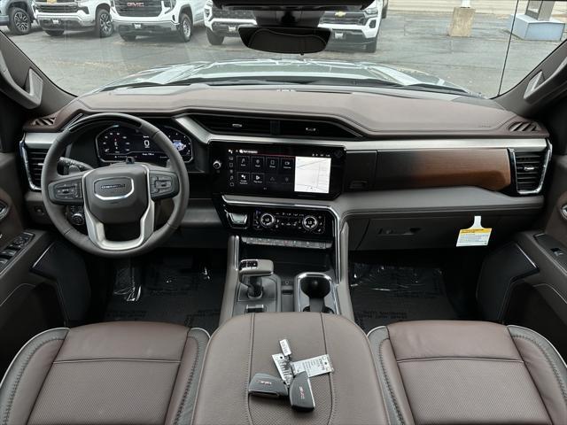 new 2025 GMC Sierra 1500 car, priced at $70,727