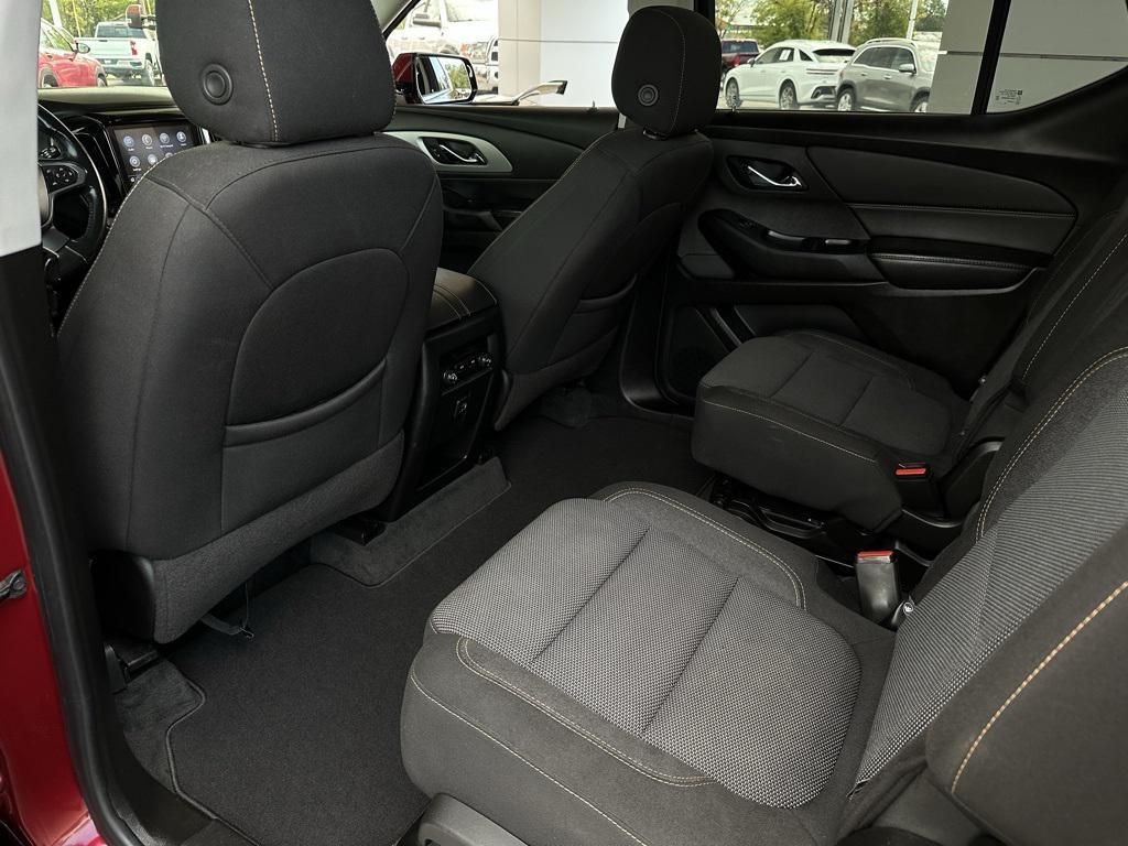 used 2021 Chevrolet Traverse car, priced at $20,923