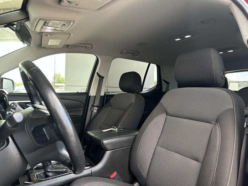 used 2021 Chevrolet Traverse car, priced at $20,923