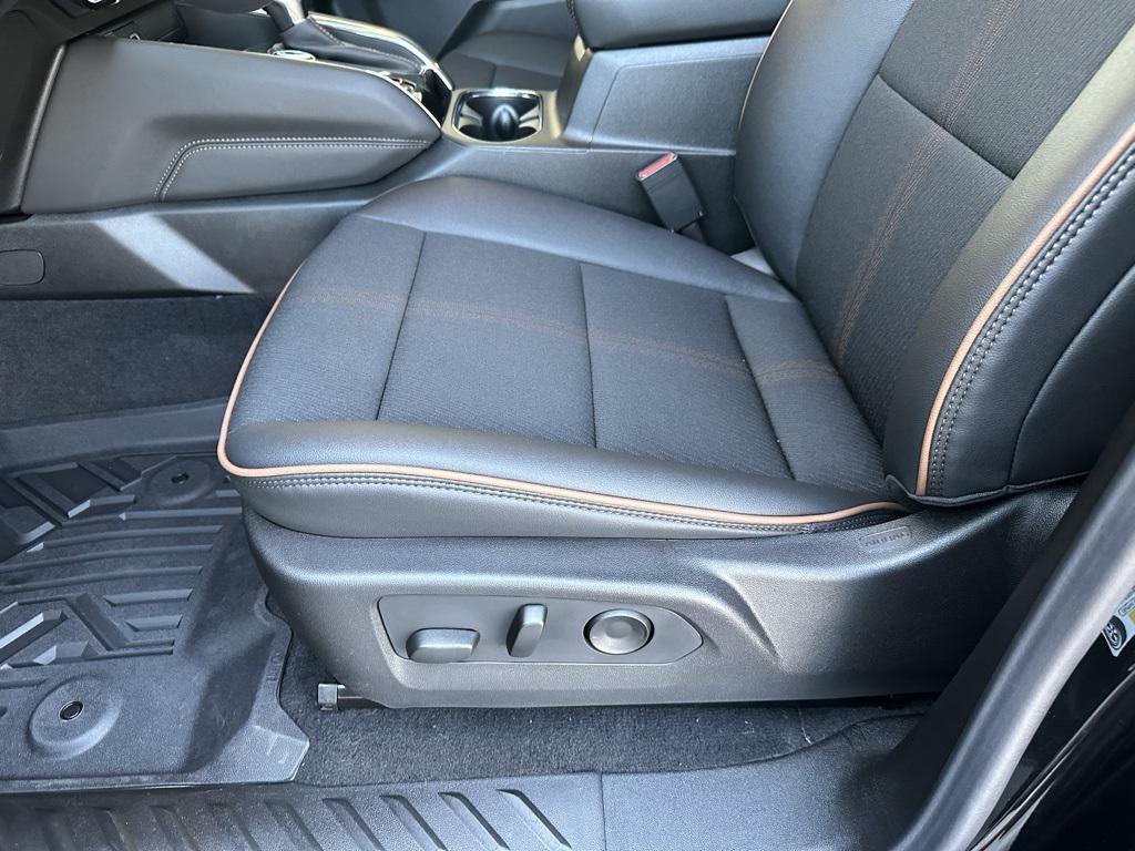 new 2025 GMC Canyon car, priced at $46,813