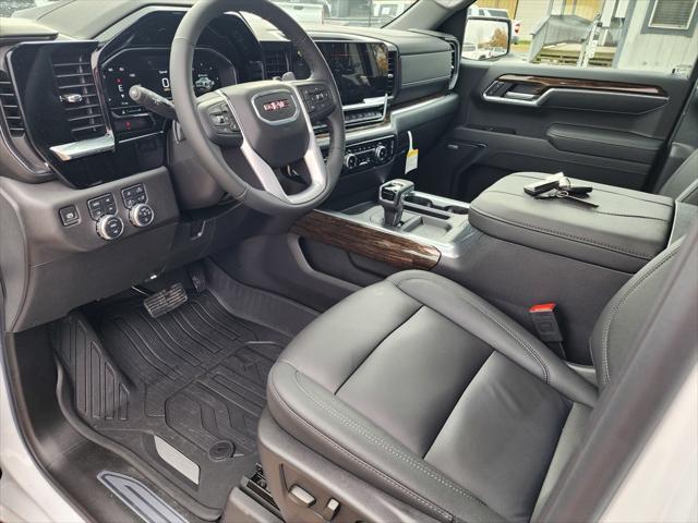 new 2025 GMC Sierra 1500 car, priced at $62,204