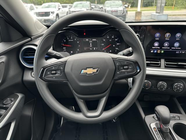 new 2025 Chevrolet Trax car, priced at $22,358
