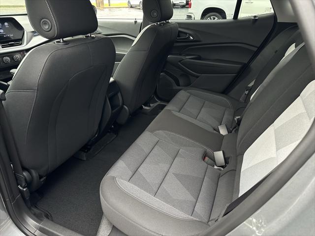 new 2025 Chevrolet Trax car, priced at $22,358