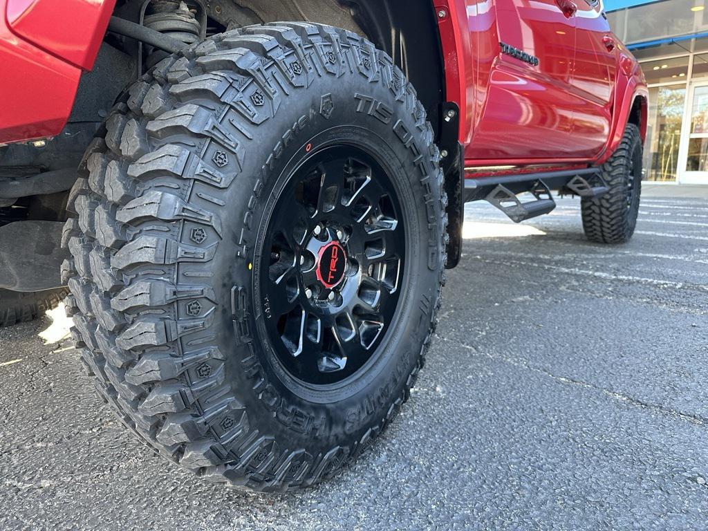 used 2019 Toyota Tacoma car, priced at $29,912